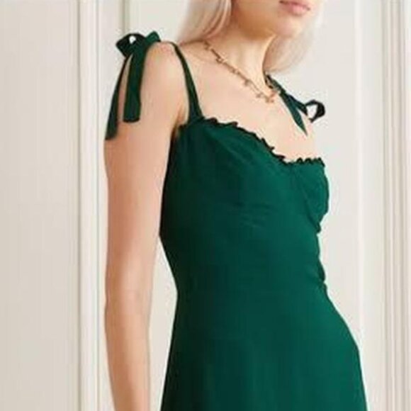 reformation Nikita dress in forest green in a US 0 - Picture 1 of 4